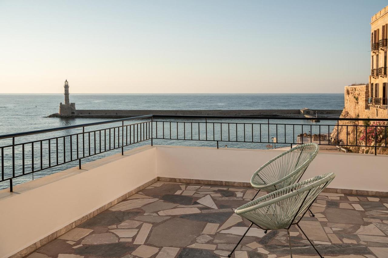 Amphitrite Hotel Chrissi Akti Chania Exterior foto