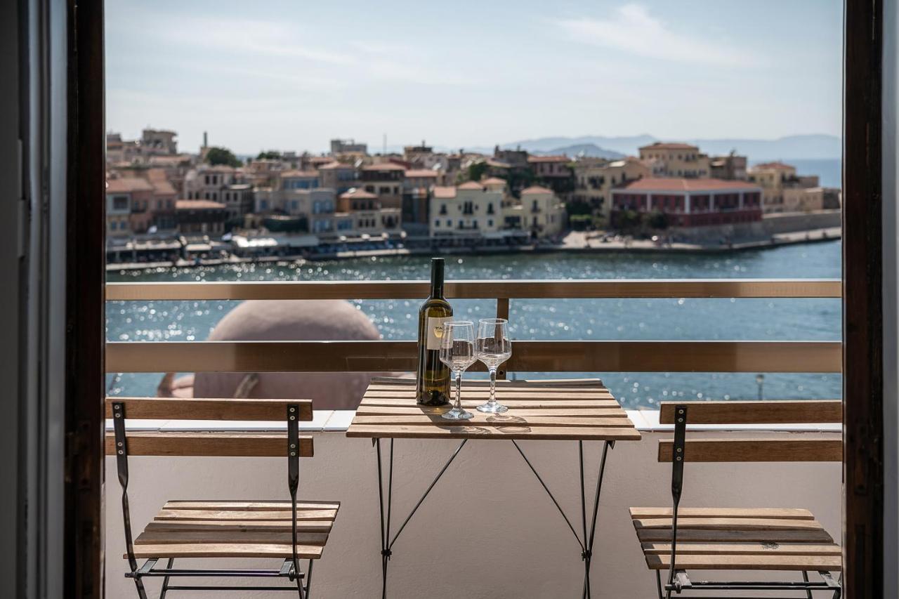 Amphitrite Hotel Chrissi Akti Chania Exterior foto